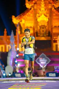 BIB: 250
                            <button type="button" onclick="openModal(22578552)" class="btn btn-primary btn-sm float-right btn-popup" data-toggle="modal" data-target=".modal-high-quality">
                        <i class="fas fa-shopping-cart"></i> Add to Cart
                    </button>
                                            <button type="button" onclick="isThisMe(22578552, true)" class="btn btn-success btn-sm float-right btn-popup btn-isme hidden" data-toggle="tooltip" data-placement="bottom" title="นี่คือรูปของคุณใช่ไหม คลิกที่นี่เพื่อเอาเข้าอัลบั้ม">
                        <i class="fas fa-plus"></i> Add to album
                    </button>
                    <button type="button" onclick="isThisMe(22578552, false)" class="btn btn-warning btn-sm float-right btn-popup btn-isnotme hidden">
                        <i class="fas fa-ban"></i> Remove from album
                    </button>