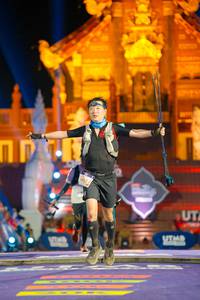 BIB: 452, 
                            <button type="button" onclick="openModal(22578702)" class="btn btn-primary btn-sm float-right btn-popup" data-toggle="modal" data-target=".modal-high-quality">
                        <i class="fas fa-shopping-cart"></i> Add to Cart
                    </button>
                                            <button type="button" onclick="isThisMe(22578702, true)" class="btn btn-success btn-sm float-right btn-popup btn-isme hidden" data-toggle="tooltip" data-placement="bottom" title="นี่คือรูปของคุณใช่ไหม คลิกที่นี่เพื่อเอาเข้าอัลบั้ม">
                        <i class="fas fa-plus"></i> Add to album
                    </button>
                    <button type="button" onclick="isThisMe(22578702, false)" class="btn btn-warning btn-sm float-right btn-popup btn-isnotme hidden">
                        <i class="fas fa-ban"></i> Remove from album
                    </button>