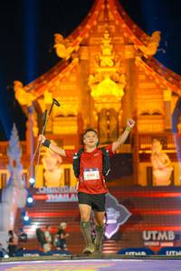 BIB: 6161
                            <button type="button" onclick="openModal(22568381)" class="btn btn-primary btn-sm float-right btn-popup" data-toggle="modal" data-target=".modal-high-quality">
                        <i class="fas fa-shopping-cart"></i> Add to Cart
                    </button>
                                            <button type="button" onclick="isThisMe(22568381, true)" class="btn btn-success btn-sm float-right btn-popup btn-isme hidden" data-toggle="tooltip" data-placement="bottom" title="นี่คือรูปของคุณใช่ไหม คลิกที่นี่เพื่อเอาเข้าอัลบั้ม">
                        <i class="fas fa-plus"></i> Add to album
                    </button>
                    <button type="button" onclick="isThisMe(22568381, false)" class="btn btn-warning btn-sm float-right btn-popup btn-isnotme hidden">
                        <i class="fas fa-ban"></i> Remove from album
                    </button>