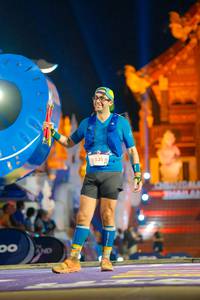 BIB: 5531
                            <button type="button" onclick="openModal(22568081)" class="btn btn-primary btn-sm float-right btn-popup" data-toggle="modal" data-target=".modal-high-quality">
                        <i class="fas fa-shopping-cart"></i> Add to Cart
                    </button>
                                            <button type="button" onclick="isThisMe(22568081, true)" class="btn btn-success btn-sm float-right btn-popup btn-isme hidden" data-toggle="tooltip" data-placement="bottom" title="นี่คือรูปของคุณใช่ไหม คลิกที่นี่เพื่อเอาเข้าอัลบั้ม">
                        <i class="fas fa-plus"></i> Add to album
                    </button>
                    <button type="button" onclick="isThisMe(22568081, false)" class="btn btn-warning btn-sm float-right btn-popup btn-isnotme hidden">
                        <i class="fas fa-ban"></i> Remove from album
                    </button>