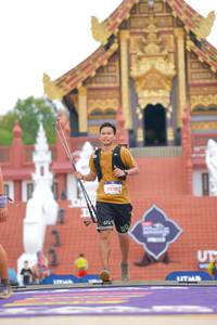 BIB: 5530
                            <button type="button" onclick="openModal(22555640)" class="btn btn-primary btn-sm float-right btn-popup" data-toggle="modal" data-target=".modal-high-quality">
                        <i class="fas fa-shopping-cart"></i> Add to Cart
                    </button>
                                            <button type="button" onclick="isThisMe(22555640, true)" class="btn btn-success btn-sm float-right btn-popup btn-isme hidden" data-toggle="tooltip" data-placement="bottom" title="นี่คือรูปของคุณใช่ไหม คลิกที่นี่เพื่อเอาเข้าอัลบั้ม">
                        <i class="fas fa-plus"></i> Add to album
                    </button>
                    <button type="button" onclick="isThisMe(22555640, false)" class="btn btn-warning btn-sm float-right btn-popup btn-isnotme hidden">
                        <i class="fas fa-ban"></i> Remove from album
                    </button>