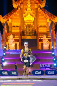 BIB: 39562
                            <button type="button" onclick="openModal(22646340)" class="btn btn-primary btn-sm float-right btn-popup" data-toggle="modal" data-target=".modal-high-quality">
                        <i class="fas fa-shopping-cart"></i> Add to Cart
                    </button>
                                            <button type="button" onclick="isThisMe(22646340, true)" class="btn btn-success btn-sm float-right btn-popup btn-isme hidden" data-toggle="tooltip" data-placement="bottom" title="นี่คือรูปของคุณใช่ไหม คลิกที่นี่เพื่อเอาเข้าอัลบั้ม">
                        <i class="fas fa-plus"></i> Add to album
                    </button>
                    <button type="button" onclick="isThisMe(22646340, false)" class="btn btn-warning btn-sm float-right btn-popup btn-isnotme hidden">
                        <i class="fas fa-ban"></i> Remove from album
                    </button>