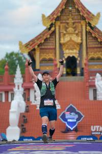 BIB: 1100, 5779
                            <button type="button" onclick="openModal(22564594)" class="btn btn-primary btn-sm float-right btn-popup" data-toggle="modal" data-target=".modal-high-quality">
                        <i class="fas fa-shopping-cart"></i> Add to Cart
                    </button>
                                            <button type="button" onclick="isThisMe(22564594, true)" class="btn btn-success btn-sm float-right btn-popup btn-isme hidden" data-toggle="tooltip" data-placement="bottom" title="นี่คือรูปของคุณใช่ไหม คลิกที่นี่เพื่อเอาเข้าอัลบั้ม">
                        <i class="fas fa-plus"></i> Add to album
                    </button>
                    <button type="button" onclick="isThisMe(22564594, false)" class="btn btn-warning btn-sm float-right btn-popup btn-isnotme hidden">
                        <i class="fas fa-ban"></i> Remove from album
                    </button>