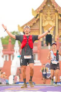 BIB: 5590, 420
                            <button type="button" onclick="openModal(22557933)" class="btn btn-primary btn-sm float-right btn-popup" data-toggle="modal" data-target=".modal-high-quality">
                        <i class="fas fa-shopping-cart"></i> Add to Cart
                    </button>
                                            <button type="button" onclick="isThisMe(22557933, true)" class="btn btn-success btn-sm float-right btn-popup btn-isme hidden" data-toggle="tooltip" data-placement="bottom" title="นี่คือรูปของคุณใช่ไหม คลิกที่นี่เพื่อเอาเข้าอัลบั้ม">
                        <i class="fas fa-plus"></i> Add to album
                    </button>
                    <button type="button" onclick="isThisMe(22557933, false)" class="btn btn-warning btn-sm float-right btn-popup btn-isnotme hidden">
                        <i class="fas fa-ban"></i> Remove from album
                    </button>