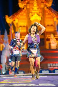 BIB: 180
                            <button type="button" onclick="openModal(22644973)" class="btn btn-primary btn-sm float-right btn-popup" data-toggle="modal" data-target=".modal-high-quality">
                        <i class="fas fa-shopping-cart"></i> Add to Cart
                    </button>
                                            <button type="button" onclick="isThisMe(22644973, true)" class="btn btn-success btn-sm float-right btn-popup btn-isme hidden" data-toggle="tooltip" data-placement="bottom" title="นี่คือรูปของคุณใช่ไหม คลิกที่นี่เพื่อเอาเข้าอัลบั้ม">
                        <i class="fas fa-plus"></i> Add to album
                    </button>
                    <button type="button" onclick="isThisMe(22644973, false)" class="btn btn-warning btn-sm float-right btn-popup btn-isnotme hidden">
                        <i class="fas fa-ban"></i> Remove from album
                    </button>