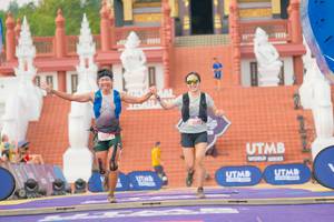 BIB: 31720
                            <button type="button" onclick="openModal(22545827)" class="btn btn-primary btn-sm float-right btn-popup" data-toggle="modal" data-target=".modal-high-quality">
                        <i class="fas fa-shopping-cart"></i> Add to Cart
                    </button>
                                            <button type="button" onclick="isThisMe(22545827, true)" class="btn btn-success btn-sm float-right btn-popup btn-isme hidden" data-toggle="tooltip" data-placement="bottom" title="นี่คือรูปของคุณใช่ไหม คลิกที่นี่เพื่อเอาเข้าอัลบั้ม">
                        <i class="fas fa-plus"></i> Add to album
                    </button>
                    <button type="button" onclick="isThisMe(22545827, false)" class="btn btn-warning btn-sm float-right btn-popup btn-isnotme hidden">
                        <i class="fas fa-ban"></i> Remove from album
                    </button>