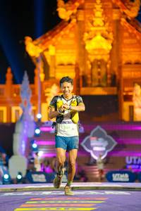 BIB: 250
                            <button type="button" onclick="openModal(22578550)" class="btn btn-primary btn-sm float-right btn-popup" data-toggle="modal" data-target=".modal-high-quality">
                        <i class="fas fa-shopping-cart"></i> Add to Cart
                    </button>
                                            <button type="button" onclick="isThisMe(22578550, true)" class="btn btn-success btn-sm float-right btn-popup btn-isme hidden" data-toggle="tooltip" data-placement="bottom" title="นี่คือรูปของคุณใช่ไหม คลิกที่นี่เพื่อเอาเข้าอัลบั้ม">
                        <i class="fas fa-plus"></i> Add to album
                    </button>
                    <button type="button" onclick="isThisMe(22578550, false)" class="btn btn-warning btn-sm float-right btn-popup btn-isnotme hidden">
                        <i class="fas fa-ban"></i> Remove from album
                    </button>