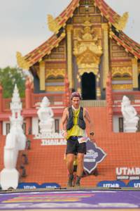 BIB: 5000
                            <button type="button" onclick="openModal(22535949)" class="btn btn-primary btn-sm float-right btn-popup" data-toggle="modal" data-target=".modal-high-quality">
                        <i class="fas fa-shopping-cart"></i> Add to Cart
                    </button>
                                            <button type="button" onclick="isThisMe(22535949, true)" class="btn btn-success btn-sm float-right btn-popup btn-isme hidden" data-toggle="tooltip" data-placement="bottom" title="นี่คือรูปของคุณใช่ไหม คลิกที่นี่เพื่อเอาเข้าอัลบั้ม">
                        <i class="fas fa-plus"></i> Add to album
                    </button>
                    <button type="button" onclick="isThisMe(22535949, false)" class="btn btn-warning btn-sm float-right btn-popup btn-isnotme hidden">
                        <i class="fas fa-ban"></i> Remove from album
                    </button>