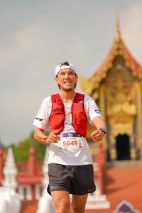 BIB: 5049
                            <button type="button" onclick="openModal(22531032)" class="btn btn-primary btn-sm float-right btn-popup" data-toggle="modal" data-target=".modal-high-quality">
                        <i class="fas fa-shopping-cart"></i> Add to Cart
                    </button>
                                            <button type="button" onclick="isThisMe(22531032, true)" class="btn btn-success btn-sm float-right btn-popup btn-isme hidden" data-toggle="tooltip" data-placement="bottom" title="นี่คือรูปของคุณใช่ไหม คลิกที่นี่เพื่อเอาเข้าอัลบั้ม">
                        <i class="fas fa-plus"></i> Add to album
                    </button>
                    <button type="button" onclick="isThisMe(22531032, false)" class="btn btn-warning btn-sm float-right btn-popup btn-isnotme hidden">
                        <i class="fas fa-ban"></i> Remove from album
                    </button>