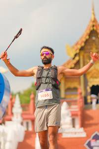 BIB: 5055, 13011
                            <button type="button" onclick="openModal(22537518)" class="btn btn-primary btn-sm float-right btn-popup" data-toggle="modal" data-target=".modal-high-quality">
                        <i class="fas fa-shopping-cart"></i> Add to Cart
                    </button>
                                            <button type="button" onclick="isThisMe(22537518, true)" class="btn btn-success btn-sm float-right btn-popup btn-isme hidden" data-toggle="tooltip" data-placement="bottom" title="นี่คือรูปของคุณใช่ไหม คลิกที่นี่เพื่อเอาเข้าอัลบั้ม">
                        <i class="fas fa-plus"></i> Add to album
                    </button>
                    <button type="button" onclick="isThisMe(22537518, false)" class="btn btn-warning btn-sm float-right btn-popup btn-isnotme hidden">
                        <i class="fas fa-ban"></i> Remove from album
                    </button>