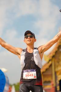 BIB: 5045
                            <button type="button" onclick="openModal(22531285)" class="btn btn-primary btn-sm float-right btn-popup" data-toggle="modal" data-target=".modal-high-quality">
                        <i class="fas fa-shopping-cart"></i> Add to Cart
                    </button>
                                            <button type="button" onclick="isThisMe(22531285, true)" class="btn btn-success btn-sm float-right btn-popup btn-isme hidden" data-toggle="tooltip" data-placement="bottom" title="นี่คือรูปของคุณใช่ไหม คลิกที่นี่เพื่อเอาเข้าอัลบั้ม">
                        <i class="fas fa-plus"></i> Add to album
                    </button>
                    <button type="button" onclick="isThisMe(22531285, false)" class="btn btn-warning btn-sm float-right btn-popup btn-isnotme hidden">
                        <i class="fas fa-ban"></i> Remove from album
                    </button>