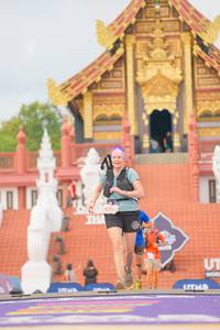 BIB: 5240
                            <button type="button" onclick="openModal(22547920)" class="btn btn-primary btn-sm float-right btn-popup" data-toggle="modal" data-target=".modal-high-quality">
                        <i class="fas fa-shopping-cart"></i> Add to Cart
                    </button>
                                            <button type="button" onclick="isThisMe(22547920, true)" class="btn btn-success btn-sm float-right btn-popup btn-isme hidden" data-toggle="tooltip" data-placement="bottom" title="นี่คือรูปของคุณใช่ไหม คลิกที่นี่เพื่อเอาเข้าอัลบั้ม">
                        <i class="fas fa-plus"></i> Add to album
                    </button>
                    <button type="button" onclick="isThisMe(22547920, false)" class="btn btn-warning btn-sm float-right btn-popup btn-isnotme hidden">
                        <i class="fas fa-ban"></i> Remove from album
                    </button>