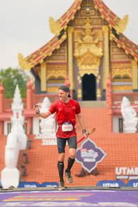 BIB: 5054
                            <button type="button" onclick="openModal(22536170)" class="btn btn-primary btn-sm float-right btn-popup" data-toggle="modal" data-target=".modal-high-quality">
                        <i class="fas fa-shopping-cart"></i> Add to Cart
                    </button>
                                            <button type="button" onclick="isThisMe(22536170, true)" class="btn btn-success btn-sm float-right btn-popup btn-isme hidden" data-toggle="tooltip" data-placement="bottom" title="นี่คือรูปของคุณใช่ไหม คลิกที่นี่เพื่อเอาเข้าอัลบั้ม">
                        <i class="fas fa-plus"></i> Add to album
                    </button>
                    <button type="button" onclick="isThisMe(22536170, false)" class="btn btn-warning btn-sm float-right btn-popup btn-isnotme hidden">
                        <i class="fas fa-ban"></i> Remove from album
                    </button>