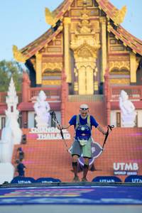 BIB: 118
                            <button type="button" onclick="openModal(22403094)" class="btn btn-primary btn-sm float-right btn-popup" data-toggle="modal" data-target=".modal-high-quality">
                        <i class="fas fa-shopping-cart"></i> Add to Cart
                    </button>
                                            <button type="button" onclick="isThisMe(22403094, true)" class="btn btn-success btn-sm float-right btn-popup btn-isme hidden" data-toggle="tooltip" data-placement="bottom" title="นี่คือรูปของคุณใช่ไหม คลิกที่นี่เพื่อเอาเข้าอัลบั้ม">
                        <i class="fas fa-plus"></i> Add to album
                    </button>
                    <button type="button" onclick="isThisMe(22403094, false)" class="btn btn-warning btn-sm float-right btn-popup btn-isnotme hidden">
                        <i class="fas fa-ban"></i> Remove from album
                    </button>