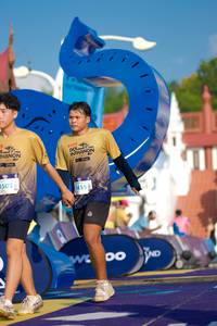 BIB: 1502, 1455
                            <button type="button" onclick="openModal(22421818)" class="btn btn-primary btn-sm float-right btn-popup" data-toggle="modal" data-target=".modal-high-quality">
                        <i class="fas fa-shopping-cart"></i> Add to Cart
                    </button>
                                            <button type="button" onclick="isThisMe(22421818, true)" class="btn btn-success btn-sm float-right btn-popup btn-isme hidden" data-toggle="tooltip" data-placement="bottom" title="นี่คือรูปของคุณใช่ไหม คลิกที่นี่เพื่อเอาเข้าอัลบั้ม">
                        <i class="fas fa-plus"></i> Add to album
                    </button>
                    <button type="button" onclick="isThisMe(22421818, false)" class="btn btn-warning btn-sm float-right btn-popup btn-isnotme hidden">
                        <i class="fas fa-ban"></i> Remove from album
                    </button>