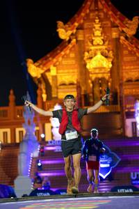 BIB: 9592
                            <button type="button" onclick="openModal(22399960)" class="btn btn-primary btn-sm float-right btn-popup" data-toggle="modal" data-target=".modal-high-quality">
                        <i class="fas fa-shopping-cart"></i> Add to Cart
                    </button>
                                            <button type="button" onclick="isThisMe(22399960, true)" class="btn btn-success btn-sm float-right btn-popup btn-isme hidden" data-toggle="tooltip" data-placement="bottom" title="นี่คือรูปของคุณใช่ไหม คลิกที่นี่เพื่อเอาเข้าอัลบั้ม">
                        <i class="fas fa-plus"></i> Add to album
                    </button>
                    <button type="button" onclick="isThisMe(22399960, false)" class="btn btn-warning btn-sm float-right btn-popup btn-isnotme hidden">
                        <i class="fas fa-ban"></i> Remove from album
                    </button>