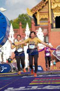 BIB: 1240
                            <button type="button" onclick="openModal(22429790)" class="btn btn-primary btn-sm float-right btn-popup" data-toggle="modal" data-target=".modal-high-quality">
                        <i class="fas fa-shopping-cart"></i> Add to Cart
                    </button>
                                            <button type="button" onclick="isThisMe(22429790, true)" class="btn btn-success btn-sm float-right btn-popup btn-isme hidden" data-toggle="tooltip" data-placement="bottom" title="นี่คือรูปของคุณใช่ไหม คลิกที่นี่เพื่อเอาเข้าอัลบั้ม">
                        <i class="fas fa-plus"></i> Add to album
                    </button>
                    <button type="button" onclick="isThisMe(22429790, false)" class="btn btn-warning btn-sm float-right btn-popup btn-isnotme hidden">
                        <i class="fas fa-ban"></i> Remove from album
                    </button>