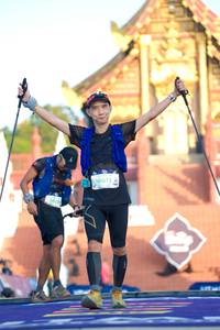 BIB: 1196
                            <button type="button" onclick="openModal(22404276)" class="btn btn-primary btn-sm float-right btn-popup" data-toggle="modal" data-target=".modal-high-quality">
                        <i class="fas fa-shopping-cart"></i> Add to Cart
                    </button>
                                            <button type="button" onclick="isThisMe(22404276, true)" class="btn btn-success btn-sm float-right btn-popup btn-isme hidden" data-toggle="tooltip" data-placement="bottom" title="นี่คือรูปของคุณใช่ไหม คลิกที่นี่เพื่อเอาเข้าอัลบั้ม">
                        <i class="fas fa-plus"></i> Add to album
                    </button>
                    <button type="button" onclick="isThisMe(22404276, false)" class="btn btn-warning btn-sm float-right btn-popup btn-isnotme hidden">
                        <i class="fas fa-ban"></i> Remove from album
                    </button>