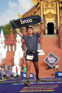 BIB: 2210
                            <button type="button" onclick="openModal(22429027)" class="btn btn-primary btn-sm float-right btn-popup" data-toggle="modal" data-target=".modal-high-quality">
                        <i class="fas fa-shopping-cart"></i> Add to Cart
                    </button>
                                            <button type="button" onclick="isThisMe(22429027, true)" class="btn btn-success btn-sm float-right btn-popup btn-isme hidden" data-toggle="tooltip" data-placement="bottom" title="นี่คือรูปของคุณใช่ไหม คลิกที่นี่เพื่อเอาเข้าอัลบั้ม">
                        <i class="fas fa-plus"></i> Add to album
                    </button>
                    <button type="button" onclick="isThisMe(22429027, false)" class="btn btn-warning btn-sm float-right btn-popup btn-isnotme hidden">
                        <i class="fas fa-ban"></i> Remove from album
                    </button>