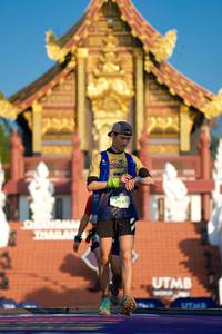 BIB: 9549
                            <button type="button" onclick="openModal(22406444)" class="btn btn-primary btn-sm float-right btn-popup" data-toggle="modal" data-target=".modal-high-quality">
                        <i class="fas fa-shopping-cart"></i> Add to Cart
                    </button>
                                            <button type="button" onclick="isThisMe(22406444, true)" class="btn btn-success btn-sm float-right btn-popup btn-isme hidden" data-toggle="tooltip" data-placement="bottom" title="นี่คือรูปของคุณใช่ไหม คลิกที่นี่เพื่อเอาเข้าอัลบั้ม">
                        <i class="fas fa-plus"></i> Add to album
                    </button>
                    <button type="button" onclick="isThisMe(22406444, false)" class="btn btn-warning btn-sm float-right btn-popup btn-isnotme hidden">
                        <i class="fas fa-ban"></i> Remove from album
                    </button>