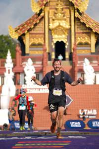 BIB: 2920
                            <button type="button" onclick="openModal(22446841)" class="btn btn-primary btn-sm float-right btn-popup" data-toggle="modal" data-target=".modal-high-quality">
                        <i class="fas fa-shopping-cart"></i> Add to Cart
                    </button>
                                            <button type="button" onclick="isThisMe(22446841, true)" class="btn btn-success btn-sm float-right btn-popup btn-isme hidden" data-toggle="tooltip" data-placement="bottom" title="นี่คือรูปของคุณใช่ไหม คลิกที่นี่เพื่อเอาเข้าอัลบั้ม">
                        <i class="fas fa-plus"></i> Add to album
                    </button>
                    <button type="button" onclick="isThisMe(22446841, false)" class="btn btn-warning btn-sm float-right btn-popup btn-isnotme hidden">
                        <i class="fas fa-ban"></i> Remove from album
                    </button>