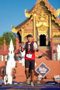 BIB: 115
                            <button type="button" onclick="openModal(22406906)" class="btn btn-primary btn-sm float-right btn-popup" data-toggle="modal" data-target=".modal-high-quality">
                        <i class="fas fa-shopping-cart"></i> Add to Cart
                    </button>
                                            <button type="button" onclick="isThisMe(22406906, true)" class="btn btn-success btn-sm float-right btn-popup btn-isme hidden" data-toggle="tooltip" data-placement="bottom" title="นี่คือรูปของคุณใช่ไหม คลิกที่นี่เพื่อเอาเข้าอัลบั้ม">
                        <i class="fas fa-plus"></i> Add to album
                    </button>
                    <button type="button" onclick="isThisMe(22406906, false)" class="btn btn-warning btn-sm float-right btn-popup btn-isnotme hidden">
                        <i class="fas fa-ban"></i> Remove from album
                    </button>