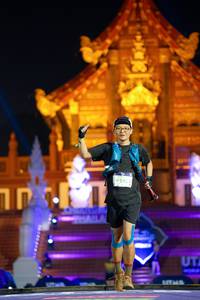 BIB: 00000, 9292
                            <button type="button" onclick="openModal(22400633)" class="btn btn-primary btn-sm float-right btn-popup" data-toggle="modal" data-target=".modal-high-quality">
                        <i class="fas fa-shopping-cart"></i> Add to Cart
                    </button>
                                            <button type="button" onclick="isThisMe(22400633, true)" class="btn btn-success btn-sm float-right btn-popup btn-isme hidden" data-toggle="tooltip" data-placement="bottom" title="นี่คือรูปของคุณใช่ไหม คลิกที่นี่เพื่อเอาเข้าอัลบั้ม">
                        <i class="fas fa-plus"></i> Add to album
                    </button>
                    <button type="button" onclick="isThisMe(22400633, false)" class="btn btn-warning btn-sm float-right btn-popup btn-isnotme hidden">
                        <i class="fas fa-ban"></i> Remove from album
                    </button>