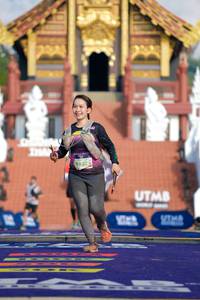 BIB: 9632
                            <button type="button" onclick="openModal(22427155)" class="btn btn-primary btn-sm float-right btn-popup" data-toggle="modal" data-target=".modal-high-quality">
                        <i class="fas fa-shopping-cart"></i> Add to Cart
                    </button>
                                            <button type="button" onclick="isThisMe(22427155, true)" class="btn btn-success btn-sm float-right btn-popup btn-isme hidden" data-toggle="tooltip" data-placement="bottom" title="นี่คือรูปของคุณใช่ไหม คลิกที่นี่เพื่อเอาเข้าอัลบั้ม">
                        <i class="fas fa-plus"></i> Add to album
                    </button>
                    <button type="button" onclick="isThisMe(22427155, false)" class="btn btn-warning btn-sm float-right btn-popup btn-isnotme hidden">
                        <i class="fas fa-ban"></i> Remove from album
                    </button>