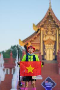 BIB: 948
                            <button type="button" onclick="openModal(22401702)" class="btn btn-primary btn-sm float-right btn-popup" data-toggle="modal" data-target=".modal-high-quality">
                        <i class="fas fa-shopping-cart"></i> Add to Cart
                    </button>
                                            <button type="button" onclick="isThisMe(22401702, true)" class="btn btn-success btn-sm float-right btn-popup btn-isme hidden" data-toggle="tooltip" data-placement="bottom" title="นี่คือรูปของคุณใช่ไหม คลิกที่นี่เพื่อเอาเข้าอัลบั้ม">
                        <i class="fas fa-plus"></i> Add to album
                    </button>
                    <button type="button" onclick="isThisMe(22401702, false)" class="btn btn-warning btn-sm float-right btn-popup btn-isnotme hidden">
                        <i class="fas fa-ban"></i> Remove from album
                    </button>