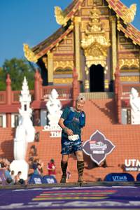 BIB: 962
                            <button type="button" onclick="openModal(22417757)" class="btn btn-primary btn-sm float-right btn-popup" data-toggle="modal" data-target=".modal-high-quality">
                        <i class="fas fa-shopping-cart"></i> Add to Cart
                    </button>
                                            <button type="button" onclick="isThisMe(22417757, true)" class="btn btn-success btn-sm float-right btn-popup btn-isme hidden" data-toggle="tooltip" data-placement="bottom" title="นี่คือรูปของคุณใช่ไหม คลิกที่นี่เพื่อเอาเข้าอัลบั้ม">
                        <i class="fas fa-plus"></i> Add to album
                    </button>
                    <button type="button" onclick="isThisMe(22417757, false)" class="btn btn-warning btn-sm float-right btn-popup btn-isnotme hidden">
                        <i class="fas fa-ban"></i> Remove from album
                    </button>