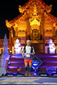 BIB: 9625
                            <button type="button" onclick="openModal(22400276)" class="btn btn-primary btn-sm float-right btn-popup" data-toggle="modal" data-target=".modal-high-quality">
                        <i class="fas fa-shopping-cart"></i> Add to Cart
                    </button>
                                            <button type="button" onclick="isThisMe(22400276, true)" class="btn btn-success btn-sm float-right btn-popup btn-isme hidden" data-toggle="tooltip" data-placement="bottom" title="นี่คือรูปของคุณใช่ไหม คลิกที่นี่เพื่อเอาเข้าอัลบั้ม">
                        <i class="fas fa-plus"></i> Add to album
                    </button>
                    <button type="button" onclick="isThisMe(22400276, false)" class="btn btn-warning btn-sm float-right btn-popup btn-isnotme hidden">
                        <i class="fas fa-ban"></i> Remove from album
                    </button>