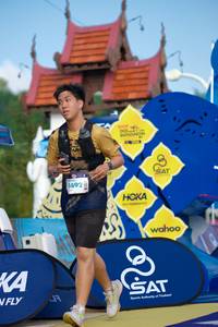 BIB: 1492
                            <button type="button" onclick="openModal(22427989)" class="btn btn-primary btn-sm float-right btn-popup" data-toggle="modal" data-target=".modal-high-quality">
                        <i class="fas fa-shopping-cart"></i> Add to Cart
                    </button>
                                            <button type="button" onclick="isThisMe(22427989, true)" class="btn btn-success btn-sm float-right btn-popup btn-isme hidden" data-toggle="tooltip" data-placement="bottom" title="นี่คือรูปของคุณใช่ไหม คลิกที่นี่เพื่อเอาเข้าอัลบั้ม">
                        <i class="fas fa-plus"></i> Add to album
                    </button>
                    <button type="button" onclick="isThisMe(22427989, false)" class="btn btn-warning btn-sm float-right btn-popup btn-isnotme hidden">
                        <i class="fas fa-ban"></i> Remove from album
                    </button>