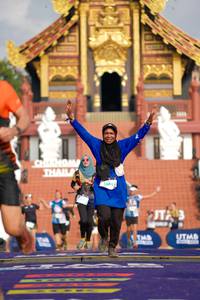 BIB: 1344
                            <button type="button" onclick="openModal(22430056)" class="btn btn-primary btn-sm float-right btn-popup" data-toggle="modal" data-target=".modal-high-quality">
                        <i class="fas fa-shopping-cart"></i> Add to Cart
                    </button>
                                            <button type="button" onclick="isThisMe(22430056, true)" class="btn btn-success btn-sm float-right btn-popup btn-isme hidden" data-toggle="tooltip" data-placement="bottom" title="นี่คือรูปของคุณใช่ไหม คลิกที่นี่เพื่อเอาเข้าอัลบั้ม">
                        <i class="fas fa-plus"></i> Add to album
                    </button>
                    <button type="button" onclick="isThisMe(22430056, false)" class="btn btn-warning btn-sm float-right btn-popup btn-isnotme hidden">
                        <i class="fas fa-ban"></i> Remove from album
                    </button>