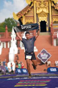 BIB: 2210
                            <button type="button" onclick="openModal(22429016)" class="btn btn-primary btn-sm float-right btn-popup" data-toggle="modal" data-target=".modal-high-quality">
                        <i class="fas fa-shopping-cart"></i> Add to Cart
                    </button>
                                            <button type="button" onclick="isThisMe(22429016, true)" class="btn btn-success btn-sm float-right btn-popup btn-isme hidden" data-toggle="tooltip" data-placement="bottom" title="นี่คือรูปของคุณใช่ไหม คลิกที่นี่เพื่อเอาเข้าอัลบั้ม">
                        <i class="fas fa-plus"></i> Add to album
                    </button>
                    <button type="button" onclick="isThisMe(22429016, false)" class="btn btn-warning btn-sm float-right btn-popup btn-isnotme hidden">
                        <i class="fas fa-ban"></i> Remove from album
                    </button>