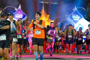 BIB: 966, 943, 9719, 
                            <button type="button" onclick="openModal(22655905)" class="btn btn-primary btn-sm float-right btn-popup" data-toggle="modal" data-target=".modal-high-quality">
                        <i class="fas fa-shopping-cart"></i> Add to Cart
                    </button>
                                            <button type="button" onclick="isThisMe(22655905, true)" class="btn btn-success btn-sm float-right btn-popup btn-isme hidden" data-toggle="tooltip" data-placement="bottom" title="นี่คือรูปของคุณใช่ไหม คลิกที่นี่เพื่อเอาเข้าอัลบั้ม">
                        <i class="fas fa-plus"></i> Add to album
                    </button>
                    <button type="button" onclick="isThisMe(22655905, false)" class="btn btn-warning btn-sm float-right btn-popup btn-isnotme hidden">
                        <i class="fas fa-ban"></i> Remove from album
                    </button>