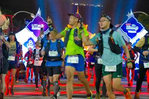 BIB: 19753, 7749, 9455
                            <button type="button" onclick="openModal(22656146)" class="btn btn-primary btn-sm float-right btn-popup" data-toggle="modal" data-target=".modal-high-quality">
                        <i class="fas fa-shopping-cart"></i> Add to Cart
                    </button>
                                            <button type="button" onclick="isThisMe(22656146, true)" class="btn btn-success btn-sm float-right btn-popup btn-isme hidden" data-toggle="tooltip" data-placement="bottom" title="นี่คือรูปของคุณใช่ไหม คลิกที่นี่เพื่อเอาเข้าอัลบั้ม">
                        <i class="fas fa-plus"></i> Add to album
                    </button>
                    <button type="button" onclick="isThisMe(22656146, false)" class="btn btn-warning btn-sm float-right btn-popup btn-isnotme hidden">
                        <i class="fas fa-ban"></i> Remove from album
                    </button>