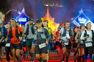 BIB: 9345, 9631, 9722
                            <button type="button" onclick="openModal(22655883)" class="btn btn-primary btn-sm float-right btn-popup" data-toggle="modal" data-target=".modal-high-quality">
                        <i class="fas fa-shopping-cart"></i> Add to Cart
                    </button>
                                            <button type="button" onclick="isThisMe(22655883, true)" class="btn btn-success btn-sm float-right btn-popup btn-isme hidden" data-toggle="tooltip" data-placement="bottom" title="นี่คือรูปของคุณใช่ไหม คลิกที่นี่เพื่อเอาเข้าอัลบั้ม">
                        <i class="fas fa-plus"></i> Add to album
                    </button>
                    <button type="button" onclick="isThisMe(22655883, false)" class="btn btn-warning btn-sm float-right btn-popup btn-isnotme hidden">
                        <i class="fas fa-ban"></i> Remove from album
                    </button>