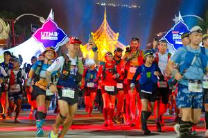 BIB: 9512, 964
                            <button type="button" onclick="openModal(22656076)" class="btn btn-primary btn-sm float-right btn-popup" data-toggle="modal" data-target=".modal-high-quality">
                        <i class="fas fa-shopping-cart"></i> Add to Cart
                    </button>
                                            <button type="button" onclick="isThisMe(22656076, true)" class="btn btn-success btn-sm float-right btn-popup btn-isme hidden" data-toggle="tooltip" data-placement="bottom" title="นี่คือรูปของคุณใช่ไหม คลิกที่นี่เพื่อเอาเข้าอัลบั้ม">
                        <i class="fas fa-plus"></i> Add to album
                    </button>
                    <button type="button" onclick="isThisMe(22656076, false)" class="btn btn-warning btn-sm float-right btn-popup btn-isnotme hidden">
                        <i class="fas fa-ban"></i> Remove from album
                    </button>