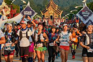 BIB: 6182, 6131, 5985, 6268, 2453, 6061, , 
                            <button type="button" onclick="openModal(22659015)" class="btn btn-primary btn-sm float-right btn-popup" data-toggle="modal" data-target=".modal-high-quality">
                        <i class="fas fa-shopping-cart"></i> Add to Cart
                    </button>
                                            <button type="button" onclick="isThisMe(22659015, true)" class="btn btn-success btn-sm float-right btn-popup btn-isme hidden" data-toggle="tooltip" data-placement="bottom" title="นี่คือรูปของคุณใช่ไหม คลิกที่นี่เพื่อเอาเข้าอัลบั้ม">
                        <i class="fas fa-plus"></i> Add to album
                    </button>
                    <button type="button" onclick="isThisMe(22659015, false)" class="btn btn-warning btn-sm float-right btn-popup btn-isnotme hidden">
                        <i class="fas fa-ban"></i> Remove from album
                    </button>