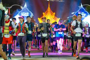 BIB: 9739, 9407, 93312, , 
                            <button type="button" onclick="openModal(22655994)" class="btn btn-primary btn-sm float-right btn-popup" data-toggle="modal" data-target=".modal-high-quality">
                        <i class="fas fa-shopping-cart"></i> Add to Cart
                    </button>
                                            <button type="button" onclick="isThisMe(22655994, true)" class="btn btn-success btn-sm float-right btn-popup btn-isme hidden" data-toggle="tooltip" data-placement="bottom" title="นี่คือรูปของคุณใช่ไหม คลิกที่นี่เพื่อเอาเข้าอัลบั้ม">
                        <i class="fas fa-plus"></i> Add to album
                    </button>
                    <button type="button" onclick="isThisMe(22655994, false)" class="btn btn-warning btn-sm float-right btn-popup btn-isnotme hidden">
                        <i class="fas fa-ban"></i> Remove from album
                    </button>