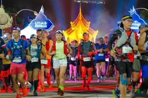 BIB: 04111, 9377, 9271, 9630
                            <button type="button" onclick="openModal(22655954)" class="btn btn-primary btn-sm float-right btn-popup" data-toggle="modal" data-target=".modal-high-quality">
                        <i class="fas fa-shopping-cart"></i> Add to Cart
                    </button>
                                            <button type="button" onclick="isThisMe(22655954, true)" class="btn btn-success btn-sm float-right btn-popup btn-isme hidden" data-toggle="tooltip" data-placement="bottom" title="นี่คือรูปของคุณใช่ไหม คลิกที่นี่เพื่อเอาเข้าอัลบั้ม">
                        <i class="fas fa-plus"></i> Add to album
                    </button>
                    <button type="button" onclick="isThisMe(22655954, false)" class="btn btn-warning btn-sm float-right btn-popup btn-isnotme hidden">
                        <i class="fas fa-ban"></i> Remove from album
                    </button>