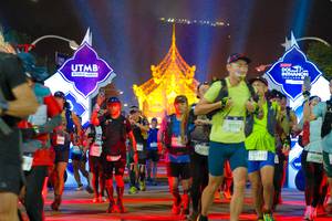 BIB: 9517, 97321, 9455, 9348
                            <button type="button" onclick="openModal(22656137)" class="btn btn-primary btn-sm float-right btn-popup" data-toggle="modal" data-target=".modal-high-quality">
                        <i class="fas fa-shopping-cart"></i> Add to Cart
                    </button>
                                            <button type="button" onclick="isThisMe(22656137, true)" class="btn btn-success btn-sm float-right btn-popup btn-isme hidden" data-toggle="tooltip" data-placement="bottom" title="นี่คือรูปของคุณใช่ไหม คลิกที่นี่เพื่อเอาเข้าอัลบั้ม">
                        <i class="fas fa-plus"></i> Add to album
                    </button>
                    <button type="button" onclick="isThisMe(22656137, false)" class="btn btn-warning btn-sm float-right btn-popup btn-isnotme hidden">
                        <i class="fas fa-ban"></i> Remove from album
                    </button>