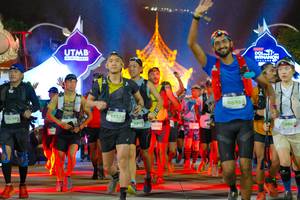 BIB: 9639, 9727, 10056, 89696, 9366
                            <button type="button" onclick="openModal(22656036)" class="btn btn-primary btn-sm float-right btn-popup" data-toggle="modal" data-target=".modal-high-quality">
                        <i class="fas fa-shopping-cart"></i> Add to Cart
                    </button>
                                            <button type="button" onclick="isThisMe(22656036, true)" class="btn btn-success btn-sm float-right btn-popup btn-isme hidden" data-toggle="tooltip" data-placement="bottom" title="นี่คือรูปของคุณใช่ไหม คลิกที่นี่เพื่อเอาเข้าอัลบั้ม">
                        <i class="fas fa-plus"></i> Add to album
                    </button>
                    <button type="button" onclick="isThisMe(22656036, false)" class="btn btn-warning btn-sm float-right btn-popup btn-isnotme hidden">
                        <i class="fas fa-ban"></i> Remove from album
                    </button>