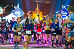 BIB: 9512
                            <button type="button" onclick="openModal(22656082)" class="btn btn-primary btn-sm float-right btn-popup" data-toggle="modal" data-target=".modal-high-quality">
                        <i class="fas fa-shopping-cart"></i> Add to Cart
                    </button>
                                            <button type="button" onclick="isThisMe(22656082, true)" class="btn btn-success btn-sm float-right btn-popup btn-isme hidden" data-toggle="tooltip" data-placement="bottom" title="นี่คือรูปของคุณใช่ไหม คลิกที่นี่เพื่อเอาเข้าอัลบั้ม">
                        <i class="fas fa-plus"></i> Add to album
                    </button>
                    <button type="button" onclick="isThisMe(22656082, false)" class="btn btn-warning btn-sm float-right btn-popup btn-isnotme hidden">
                        <i class="fas fa-ban"></i> Remove from album
                    </button>