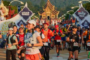 BIB: 6241, 6268, 62408, 6034
                            <button type="button" onclick="openModal(22659047)" class="btn btn-primary btn-sm float-right btn-popup" data-toggle="modal" data-target=".modal-high-quality">
                        <i class="fas fa-shopping-cart"></i> Add to Cart
                    </button>
                                            <button type="button" onclick="isThisMe(22659047, true)" class="btn btn-success btn-sm float-right btn-popup btn-isme hidden" data-toggle="tooltip" data-placement="bottom" title="นี่คือรูปของคุณใช่ไหม คลิกที่นี่เพื่อเอาเข้าอัลบั้ม">
                        <i class="fas fa-plus"></i> Add to album
                    </button>
                    <button type="button" onclick="isThisMe(22659047, false)" class="btn btn-warning btn-sm float-right btn-popup btn-isnotme hidden">
                        <i class="fas fa-ban"></i> Remove from album
                    </button>