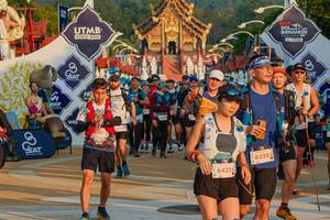 BIB: 6381, 6425, 6225, 
                            <button type="button" onclick="openModal(22659593)" class="btn btn-primary btn-sm float-right btn-popup" data-toggle="modal" data-target=".modal-high-quality">
                        <i class="fas fa-shopping-cart"></i> Add to Cart
                    </button>
                                            <button type="button" onclick="isThisMe(22659593, true)" class="btn btn-success btn-sm float-right btn-popup btn-isme hidden" data-toggle="tooltip" data-placement="bottom" title="นี่คือรูปของคุณใช่ไหม คลิกที่นี่เพื่อเอาเข้าอัลบั้ม">
                        <i class="fas fa-plus"></i> Add to album
                    </button>
                    <button type="button" onclick="isThisMe(22659593, false)" class="btn btn-warning btn-sm float-right btn-popup btn-isnotme hidden">
                        <i class="fas fa-ban"></i> Remove from album
                    </button>