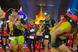 BIB: 9390, 943
                            <button type="button" onclick="openModal(22656128)" class="btn btn-primary btn-sm float-right btn-popup" data-toggle="modal" data-target=".modal-high-quality">
                        <i class="fas fa-shopping-cart"></i> Add to Cart
                    </button>
                                            <button type="button" onclick="isThisMe(22656128, true)" class="btn btn-success btn-sm float-right btn-popup btn-isme hidden" data-toggle="tooltip" data-placement="bottom" title="นี่คือรูปของคุณใช่ไหม คลิกที่นี่เพื่อเอาเข้าอัลบั้ม">
                        <i class="fas fa-plus"></i> Add to album
                    </button>
                    <button type="button" onclick="isThisMe(22656128, false)" class="btn btn-warning btn-sm float-right btn-popup btn-isnotme hidden">
                        <i class="fas fa-ban"></i> Remove from album
                    </button>