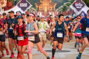 BIB: 3917, 5340, 5149, 5101, 5141
                            <button type="button" onclick="openModal(22656917)" class="btn btn-primary btn-sm float-right btn-popup" data-toggle="modal" data-target=".modal-high-quality">
                        <i class="fas fa-shopping-cart"></i> Add to Cart
                    </button>
                                            <button type="button" onclick="isThisMe(22656917, true)" class="btn btn-success btn-sm float-right btn-popup btn-isme hidden" data-toggle="tooltip" data-placement="bottom" title="นี่คือรูปของคุณใช่ไหม คลิกที่นี่เพื่อเอาเข้าอัลบั้ม">
                        <i class="fas fa-plus"></i> Add to album
                    </button>
                    <button type="button" onclick="isThisMe(22656917, false)" class="btn btn-warning btn-sm float-right btn-popup btn-isnotme hidden">
                        <i class="fas fa-ban"></i> Remove from album
                    </button>