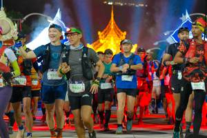 BIB: 1229, 933, 9407, 9471, , 
                            <button type="button" onclick="openModal(22656003)" class="btn btn-primary btn-sm float-right btn-popup" data-toggle="modal" data-target=".modal-high-quality">
                        <i class="fas fa-shopping-cart"></i> Add to Cart
                    </button>
                                            <button type="button" onclick="isThisMe(22656003, true)" class="btn btn-success btn-sm float-right btn-popup btn-isme hidden" data-toggle="tooltip" data-placement="bottom" title="นี่คือรูปของคุณใช่ไหม คลิกที่นี่เพื่อเอาเข้าอัลบั้ม">
                        <i class="fas fa-plus"></i> Add to album
                    </button>
                    <button type="button" onclick="isThisMe(22656003, false)" class="btn btn-warning btn-sm float-right btn-popup btn-isnotme hidden">
                        <i class="fas fa-ban"></i> Remove from album
                    </button>