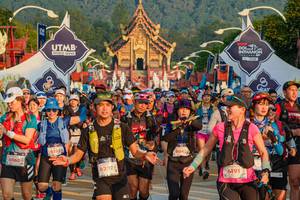 BIB: 6060, 42231, 6202, 6043, 6191
                            <button type="button" onclick="openModal(22658726)" class="btn btn-primary btn-sm float-right btn-popup" data-toggle="modal" data-target=".modal-high-quality">
                        <i class="fas fa-shopping-cart"></i> Add to Cart
                    </button>
                                            <button type="button" onclick="isThisMe(22658726, true)" class="btn btn-success btn-sm float-right btn-popup btn-isme hidden" data-toggle="tooltip" data-placement="bottom" title="นี่คือรูปของคุณใช่ไหม คลิกที่นี่เพื่อเอาเข้าอัลบั้ม">
                        <i class="fas fa-plus"></i> Add to album
                    </button>
                    <button type="button" onclick="isThisMe(22658726, false)" class="btn btn-warning btn-sm float-right btn-popup btn-isnotme hidden">
                        <i class="fas fa-ban"></i> Remove from album
                    </button>